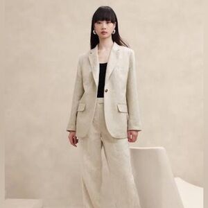 Banana Republic Women's Cream Blazer